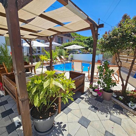 Villa Pegasus Pestani Ohrid Esterno foto
