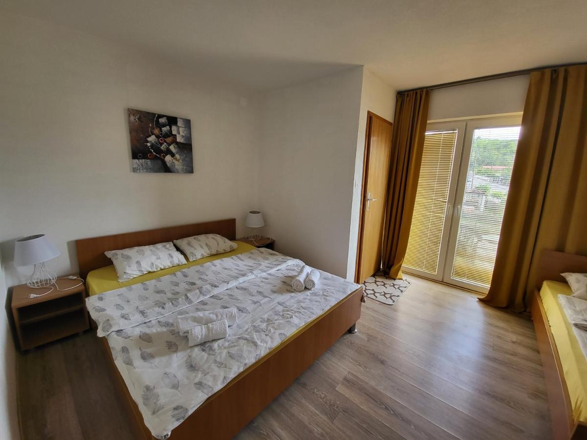 Villa Pegasus Pestani Ohrid Esterno foto