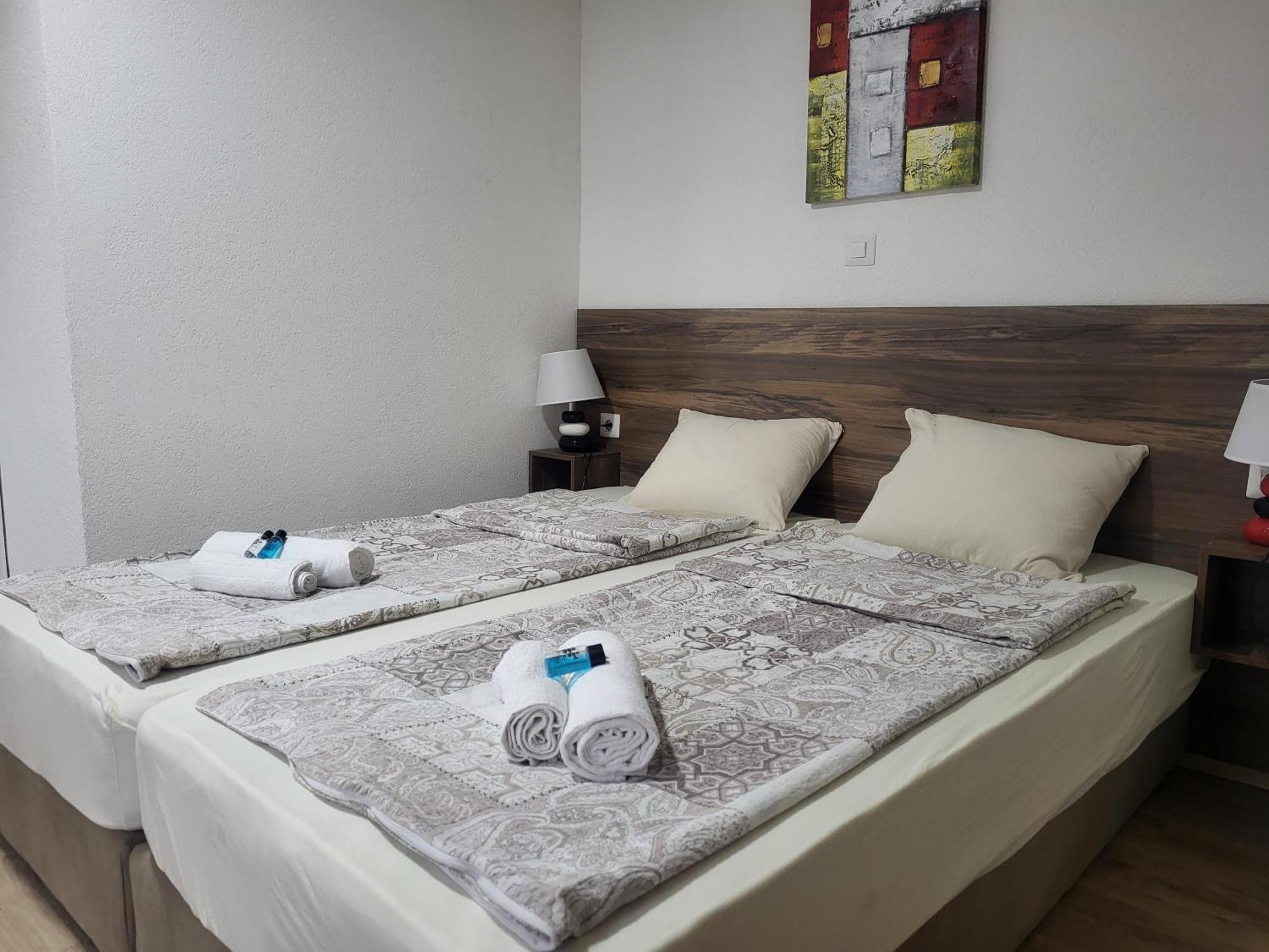 Villa Pegasus Pestani Ohrid Esterno foto