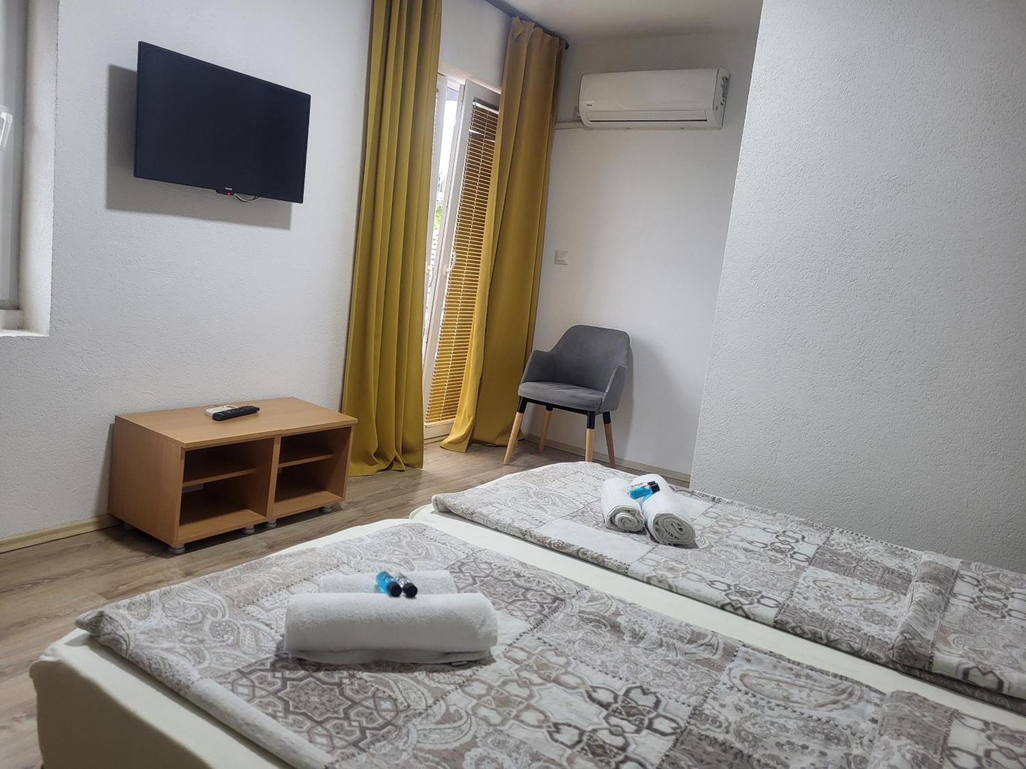 Villa Pegasus Pestani Ohrid Esterno foto