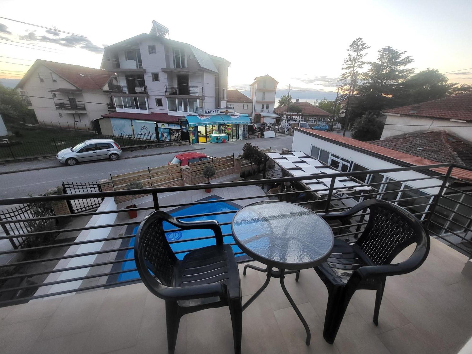 Villa Pegasus Pestani Ohrid Esterno foto